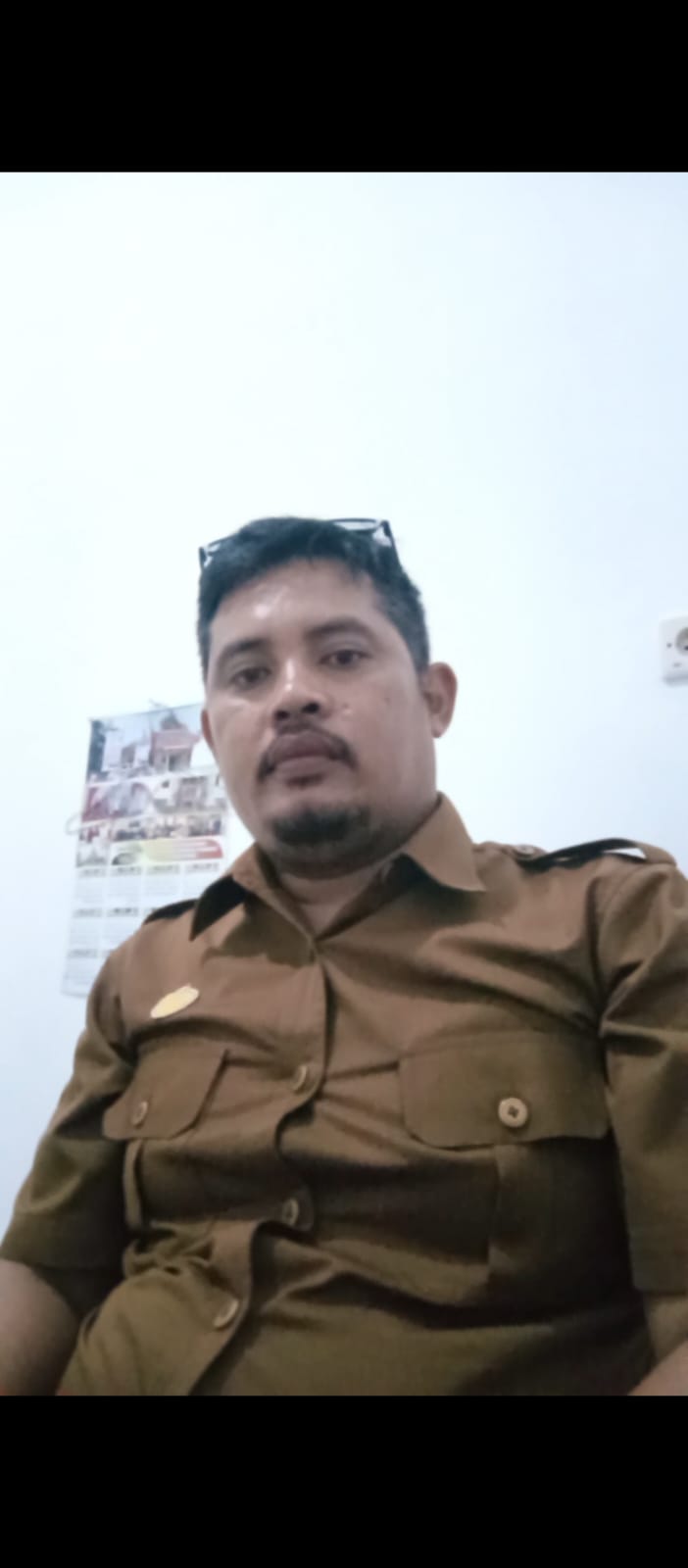 Gugun Gunawan,  S.AP.,  M.A